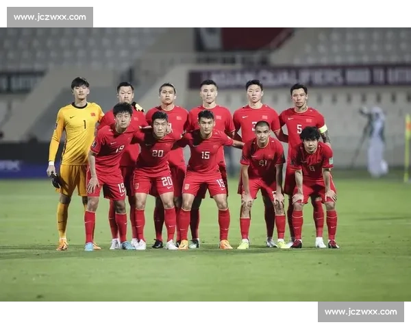 国足东亚杯名单大换血!12 人出局 + 00 后占半壁江山,青春风暴正式开启 国足东亚杯名单大换血!12 人出局 + 00 后占半壁江山,青春风暴正式开启